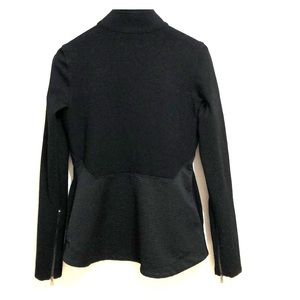 the base | Black Zip Up Jacket S